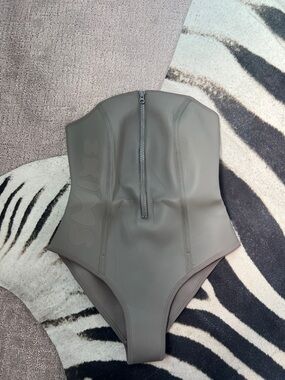 SKIMS Women’s One-Piece Swimsuit in Taupe
